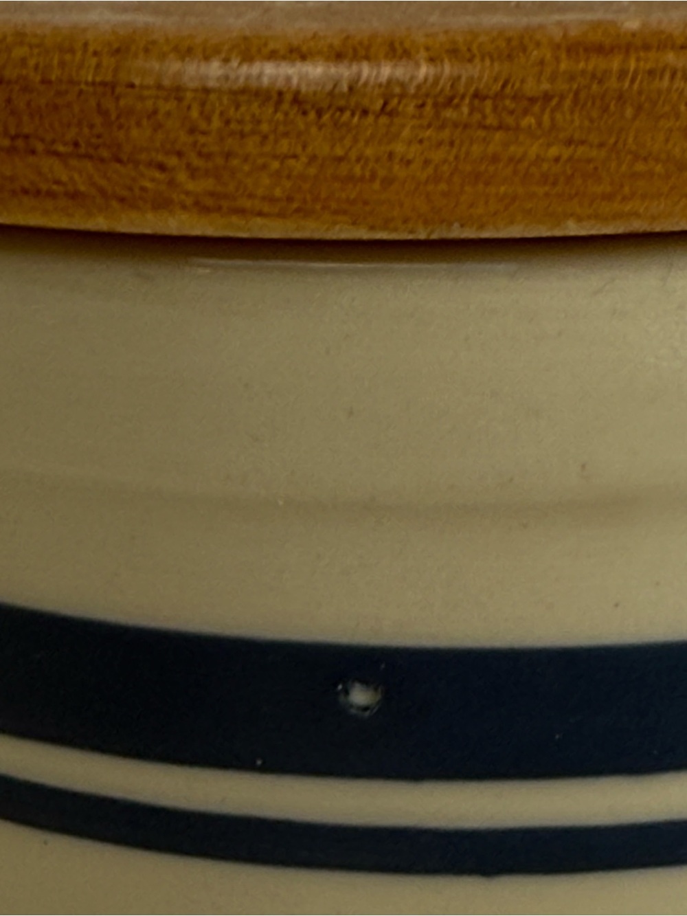 Friendship Pottery Roseville OH Ceramic Storage Jar Crock Wood Lid 2.5” x 5” - Picture 3 of 8